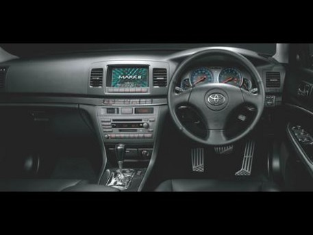 2002 Toyota Mark II Wagon Blit