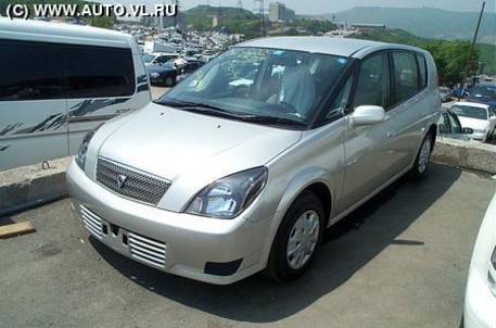 2001 Toyota Opa