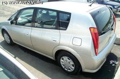 2002 Toyota Opa