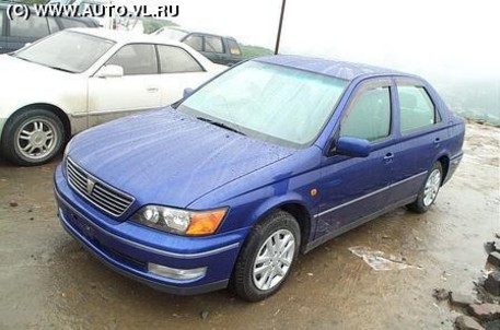 2000 Toyota Vista