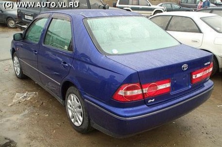 2000 Toyota Vista