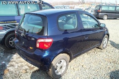 1999 Toyota Vitz